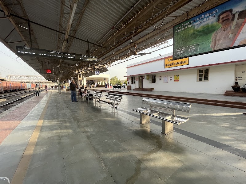 Sabarmati Jn - Sabarmati Jn, Ram Nagar, Sabarmati, Ranip, Ahmedabad, Gujarat 380005, India