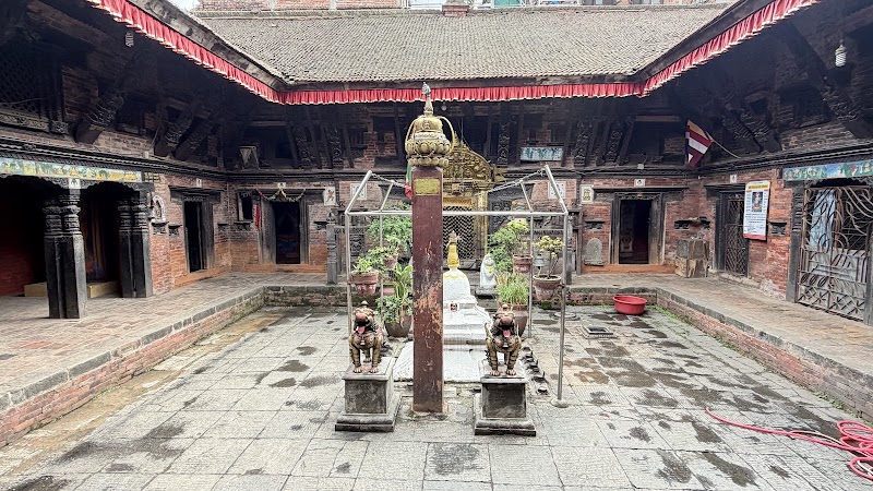 Manakamana temple - Manakamana temple MCCH+PQH Chatubrahma MahaVihar (Tadhichen Bahal), 12 Durbar Square Road, Bhaktapur 44800, Nepal