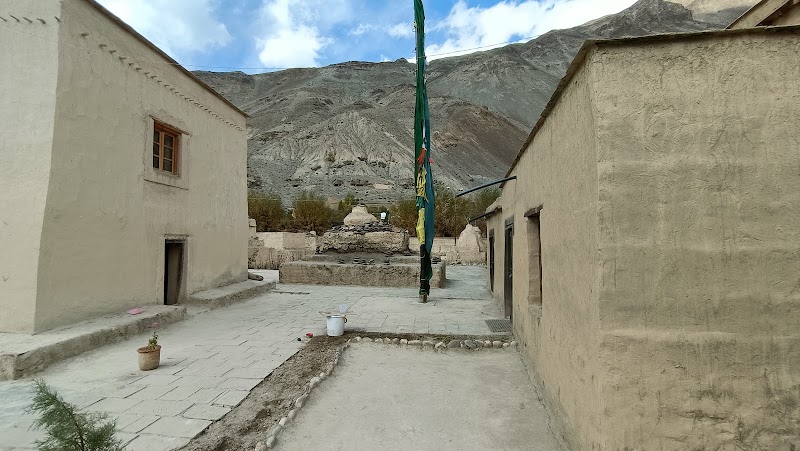 Tabo caves - Tabo caves 39WJ+HW7, Tabo, Dhar Gangchhumi, Himachal Pradesh 172113, India