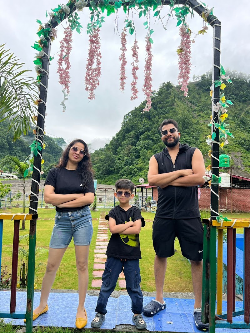 India Holiday Resort - India Holiday Resort, Gram Jogiyana, Neelkanth road, Mohan Chatti, Rishikesh, Uttarakhand 249304, India