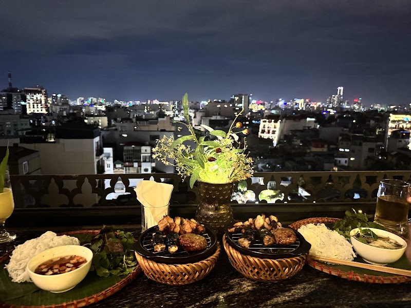 VIET Restaurant Hang Bong & Sky Bar - VIET Restaurant Hang Bong & Sky Bar Tầng 11 & 12, 41 P. Hàng Bông, Hoàn Kiếm, Hà Nội 11000, Vietnam