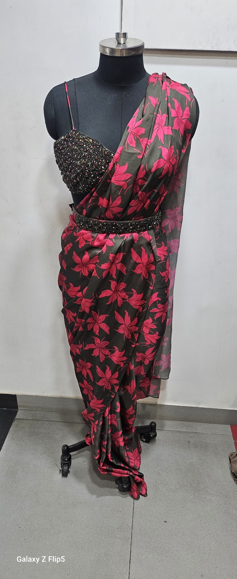 AA BOUTIQUE - AA BOUTIQUE 1st floor, 866, Nai Sarak, near Katra Kushal Rai Road, Old Delhi, Mahesh Dass, Chandni Chowk, New Delhi, Delhi, 110006, India