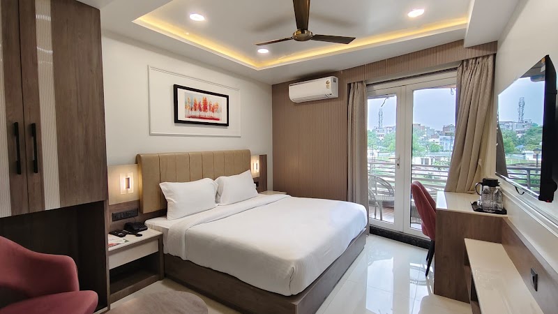 PARK VIEW - PARK VIEW CK63 / 66, next to RAM SHYAM STORE, +67, Benia Bagh, Varanasi, Uttar Pradesh 221001, India