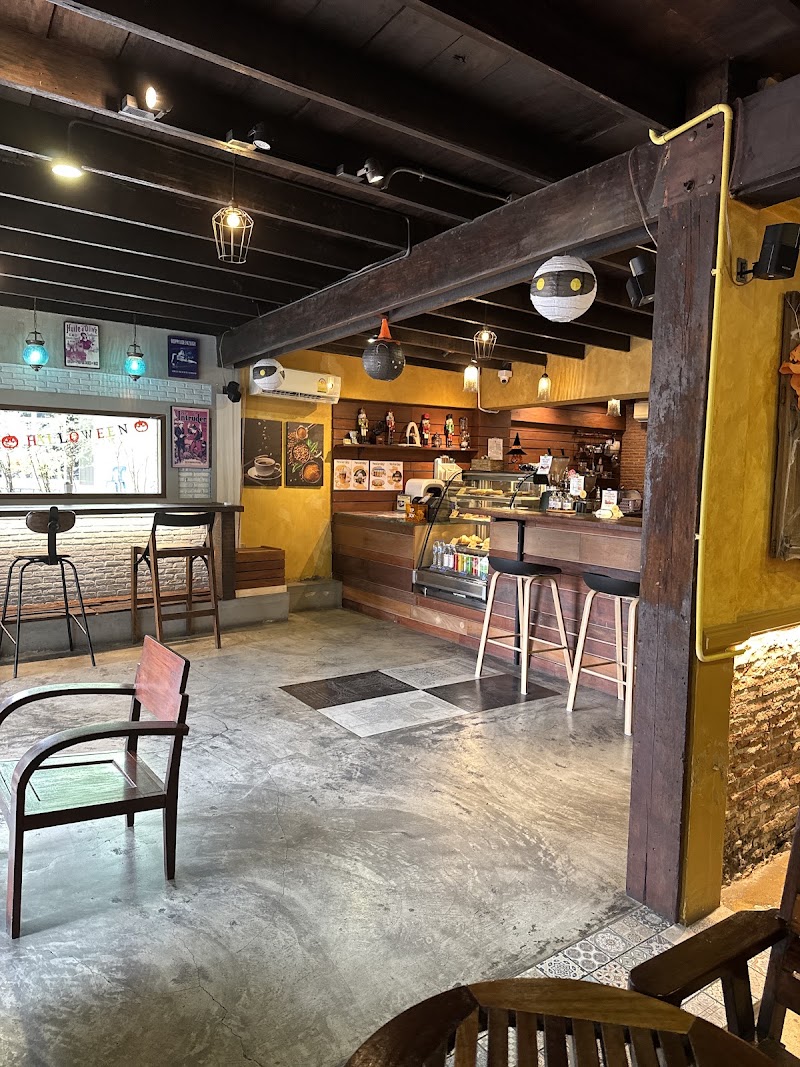 Yesterday's Tea Rooms - Yesterday's Tea Rooms, 518/9 ปากซอยสะพานยาว Song Wat Rd, Khwaeng Chakkrawat, Khet Samphanthawong, Krung Thep Maha Nakhon 10100, Thailand