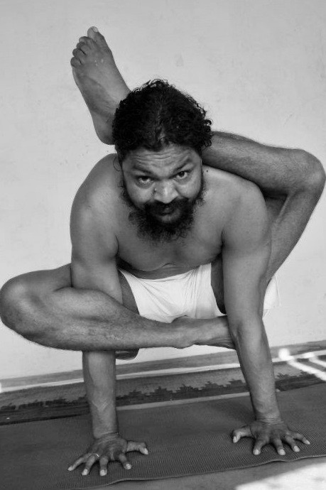 Sidharth Yoga Centre - Sidharth Yoga Centre Bangali Mansarowar ghat, Sonarpura Road, Mansarover Ghat, Bangali Tola, Varanasi, Uttar Pradesh 221001, India