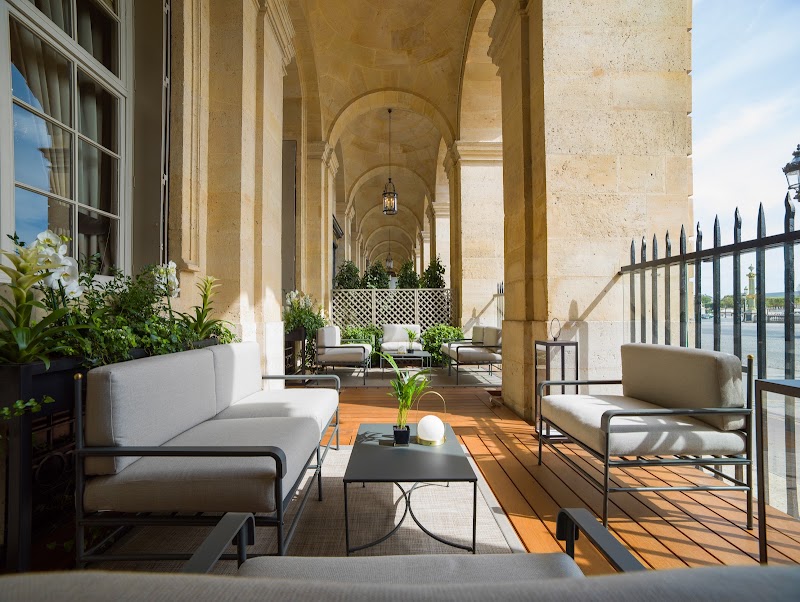 Hôtel de Crillon, A Rosewood Hotel - Hôtel de Crillon, A Rosewood Hotel 10 Pl. de la Concorde, 75008 Paris, France