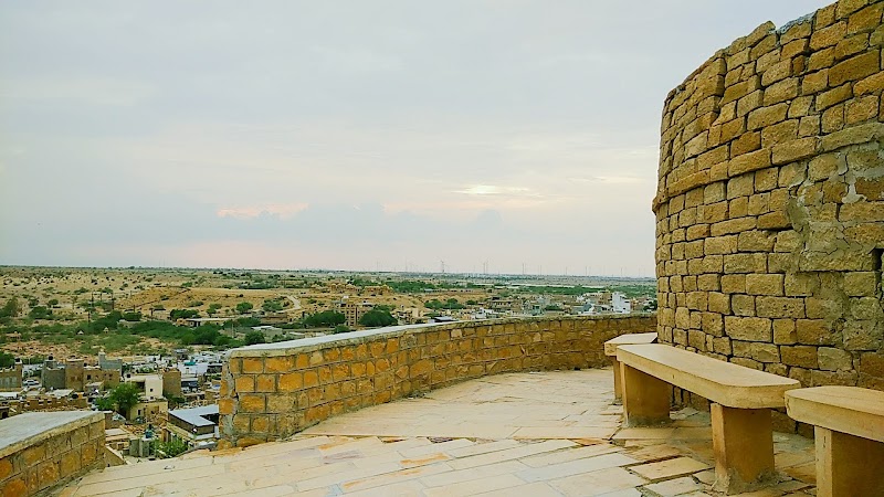Jaisalmer Fort View Point - Jaisalmer Fort View Point, 275, Dedansar Rd, Anchalvansi Colony, Jaisalmer, Kishan Ghat, Rajasthan 345001, India