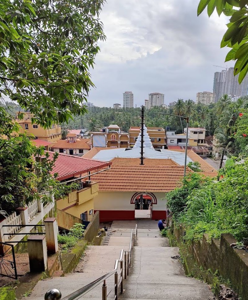 Kadri Shree Manjunatha Temple - Kadri Shree Manjunatha Temple, Kadri Kambla Rd, Vasanth Vihar, Kadri, Mangaluru, Karnataka 575002, India