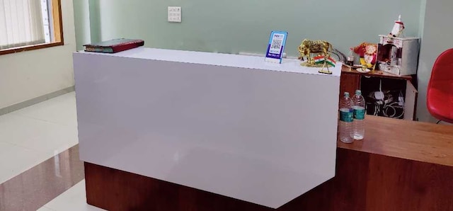 Hotel O Diamond Inn Near Noida Sector 51 Metro Station - Hotel O Diamond Inn Near Noida Sector 51 Metro Station House Number 12, Garhi Chaukhandi, Chaukhandi, Noida, Uttar Pradesh 201316, India