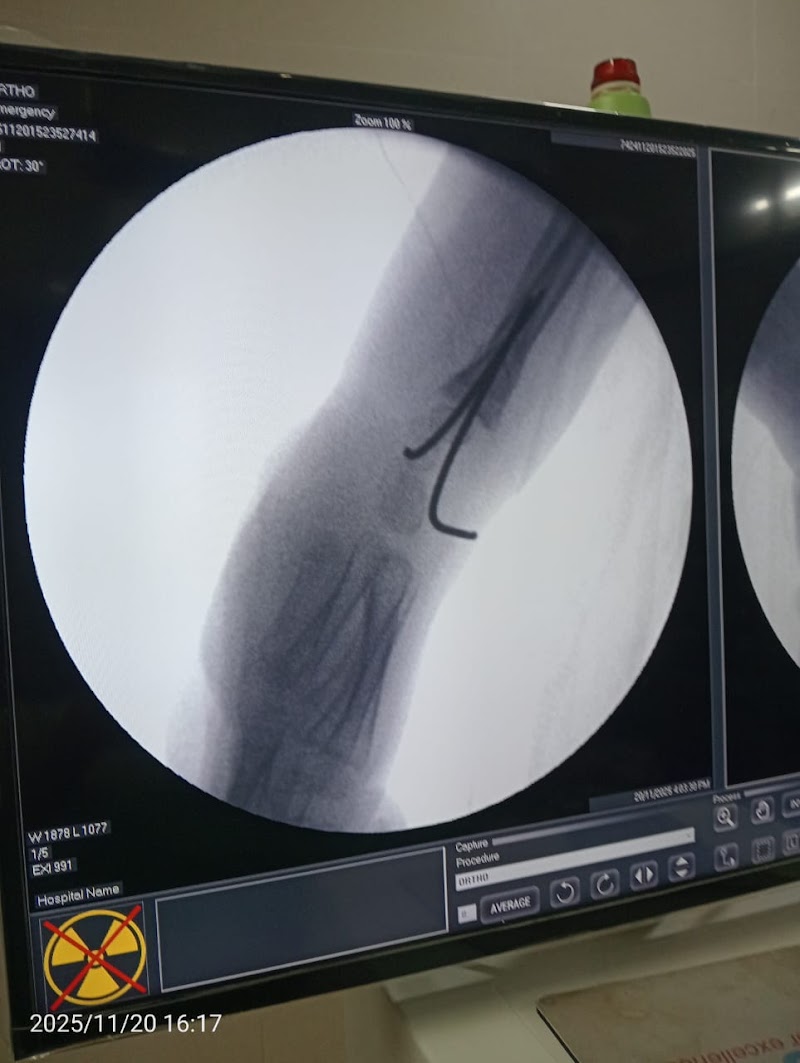 Dr. Abhishek Jain - Dr. Abhishek Jain, Bone And Baby Clinic, near Radio Mirchi, Bottle House, in front of royal homes, Geetanjali Colony, Shankar Nagar, Raipur, Chhattisgarh 492001, India