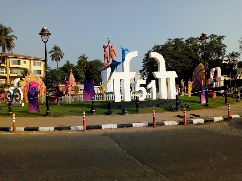 Miramar Beach - Miramar Beach FRP6+M64 Deepra Apartments, Dayanand Bandodkar Marg, Caculo Colony, Miramar, Panaji, Goa 403001, India
