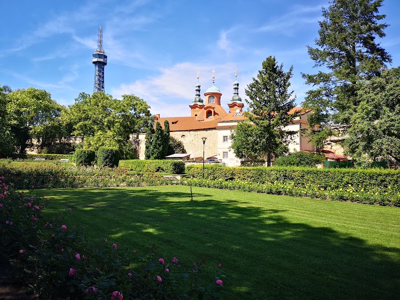 Petřín Gardens - Petřín Gardens Petřínské sady 118 00, 118 00 Praha 1-Malá Strana, Czechia