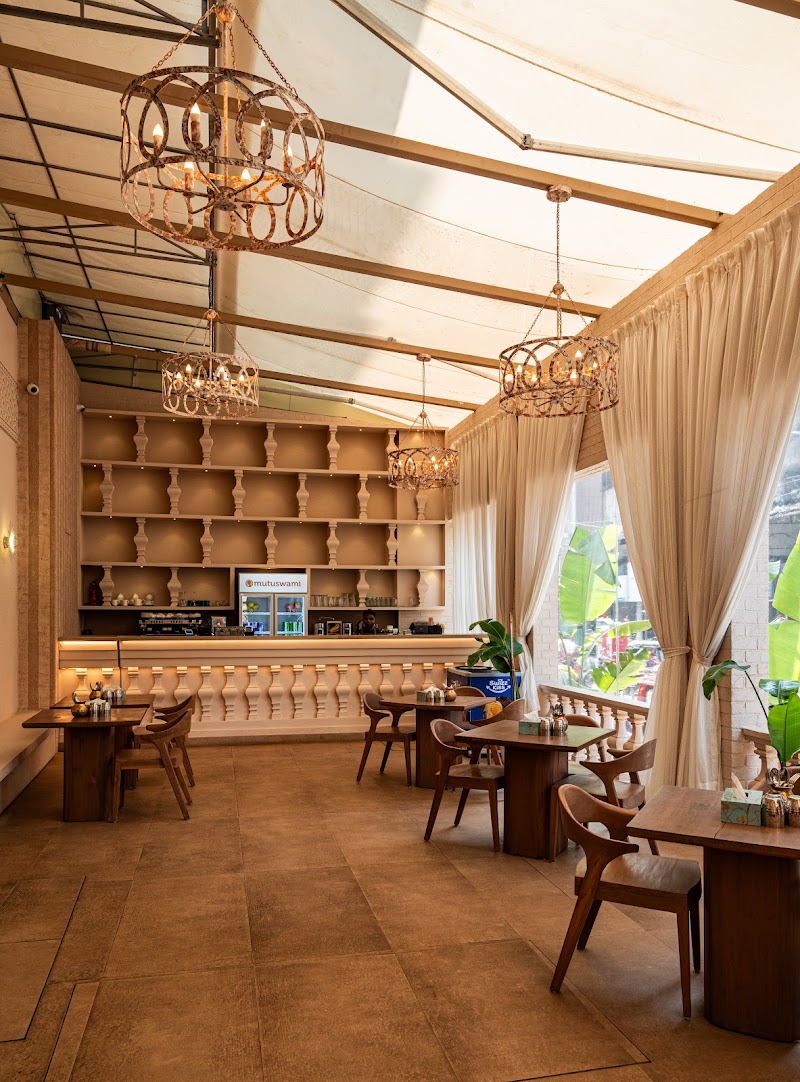 Mutuswami Cafe, Khar