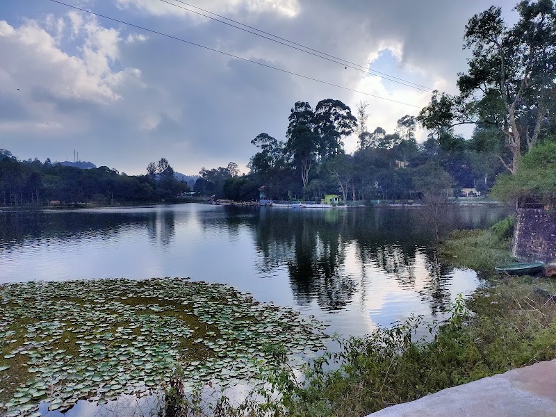 Yercaud Lake & Boat House (Emerald Lake)