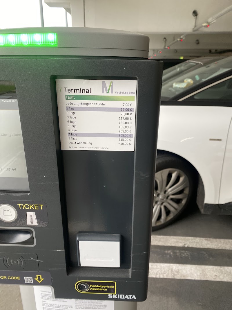 Terminal Parken P7 - Terminal Parken P7, Terminalstraße Mitte, 85356 München-Flughafen, Germany