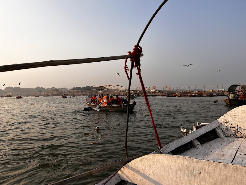 Sangam Ghat Prayagraj - Sangam Ghat Prayagraj CVHP+J26, Prayagraj, Uttar Pradesh 211006, India