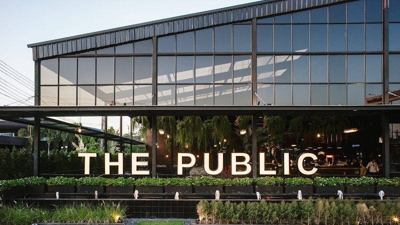 The Public Restaurant & Bar (เดอะ พับบลิค) - The Public Restaurant & Bar (เดอะ พับบลิค) 491/1 Thanon Prasert-Manukitch, Khwaeng Lat Phrao, Khet Lat Phrao, Krung Thep Maha Nakhon 10230, Thailand