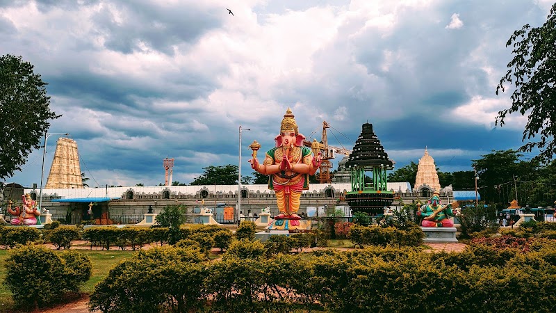 Kanipakam Vinayaka Temple - Kanipakam Vinayaka Temple, Irala Mandal, Kanipakam, Andhra Pradesh 517131, India