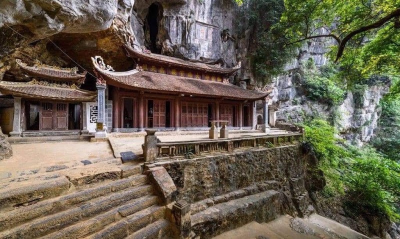 Bich Dong Pagoda - Bich Dong Pagoda, 6W99+C23, Nam Hoa Lu, Ninh Binh 430000, Vietnam