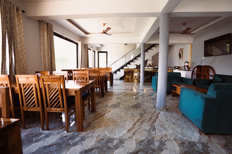 Aaryam Resort, Auli - Aaryam Resort, Auli Auli Rd, Auli, Lower, Joshimath, Uttarakhand 246443, India