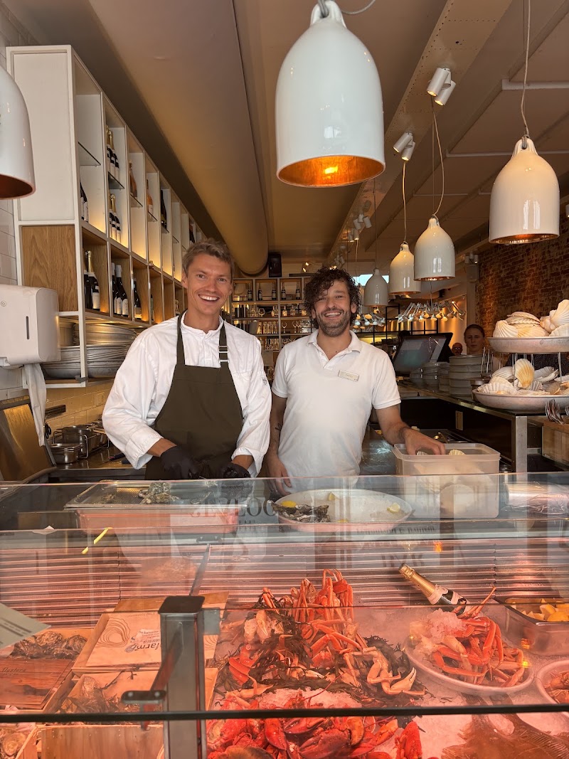 The Seafood Bar - The Seafood Bar, Van Baerlestraat 5h, 1071 AL Amsterdam, Netherlands