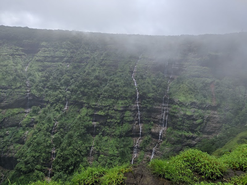 Porcupine point - Porcupine point 2726+QWJ, Maldunge, Maharashtra 410206, India