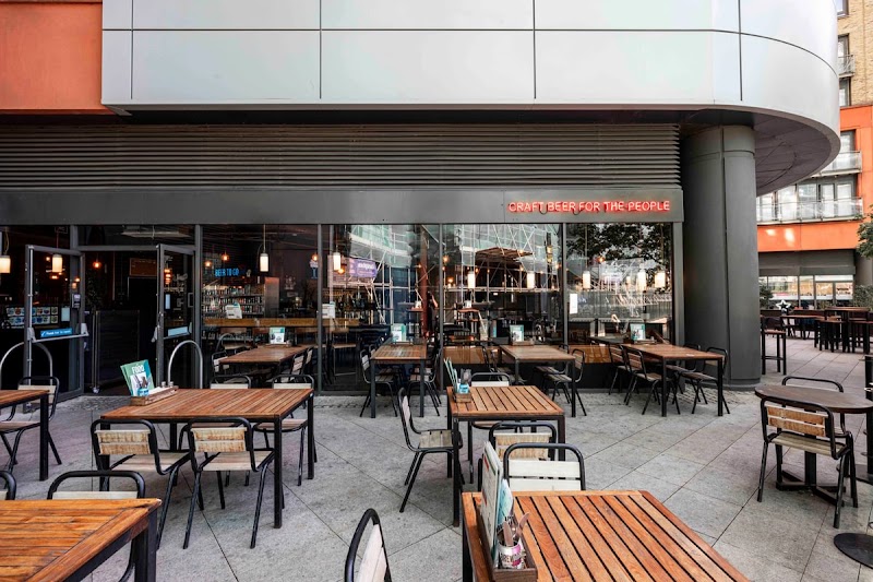 BrewDog Paddington - BrewDog Paddington Unit 1, West End Quay, Harbet Rd, London W2 1JX, UK