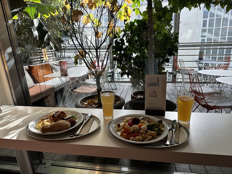 Hiltl Dachterrasse - Hiltl Dachterrasse Bahnhofstrasse 88, 8001 Zürich, Switzerland