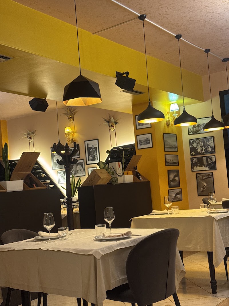 Restaurant San Giorgio Al Porto - Restaurant San Giorgio Al Porto, Rr. Hektor Shyti Skele, Vlora 9401, Albania