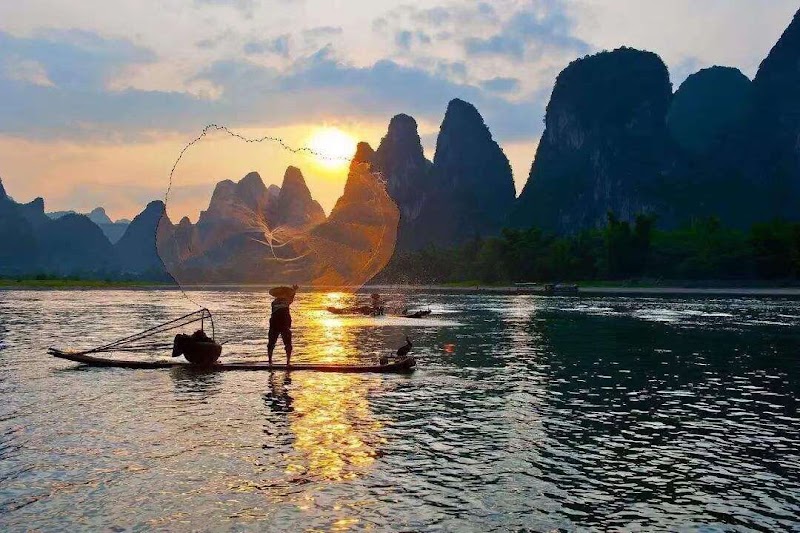 Elephant Trunk Hill - Elephant Trunk Hill, 778V+Q8C, Xiangshan District, Guilin, Guilin, Guangxi, China, 541000