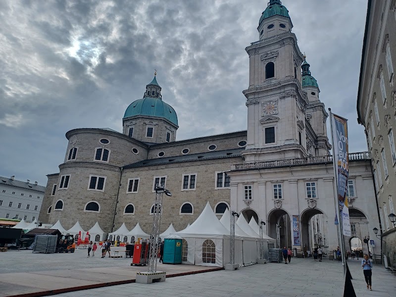 Mam Contemporary Art Salzburg - Mam Contemporary Art Salzburg Residenzpl. 1, 5020 Salzburg, Austria