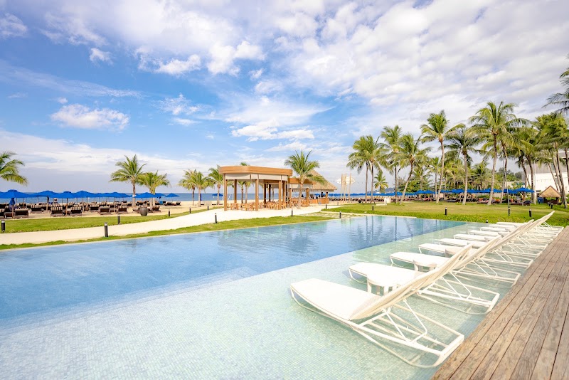 XANA - XANA, 10 ถนน ศรีสุนทร Bang Tao Beach, Tambon Choeng Thale, Amphoe Thalang, Chang Wat Phuket 83110, Thailand
