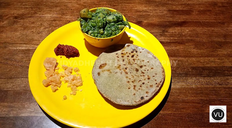 Swati Snacks - Swati Snacks Law Garden, Gandhi Baug Society, 13, Panchavati Rd, Opposite Nirman Bhavan, Ellisbridge, Ahmedabad, Gujarat 380006, India