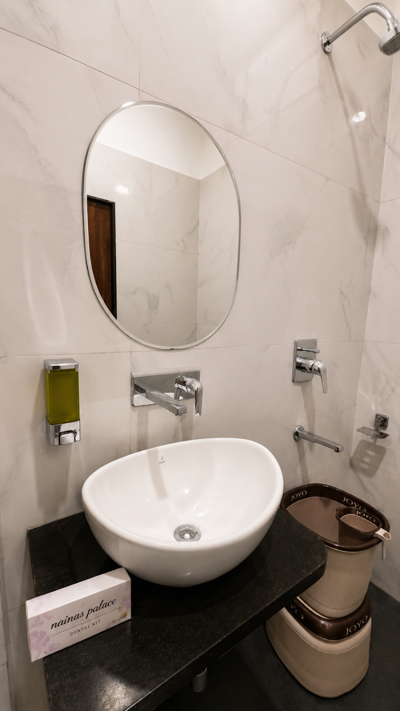 Hotel Nainas Palace - Hotel Nainas Palace nanakheda bus stand, A-3/3, Indore - Ujjain Rd, Vasant Vihar, Ujjain, Madhya Pradesh 456010, India