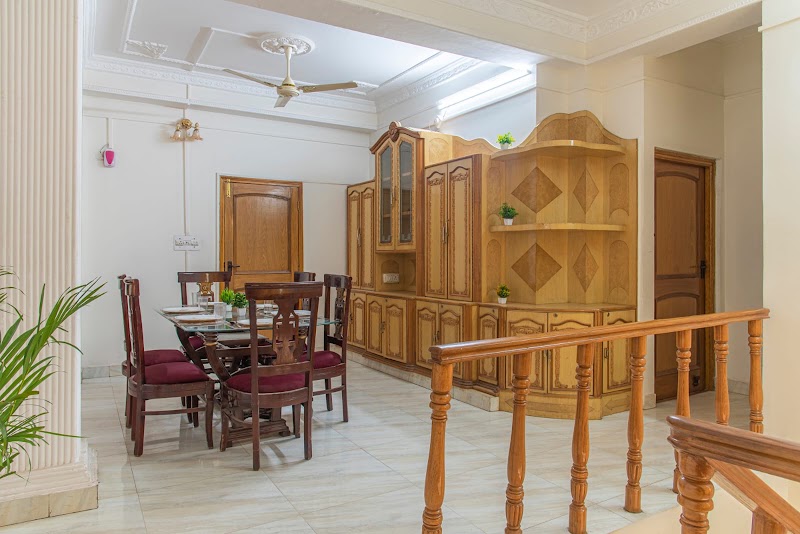 Pine Villa - Pine Villa 1/2, Tehsil, Sanwara, Kasauli, Himachal Pradesh 173204, India
