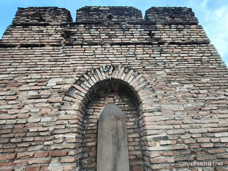 Chiang Mai Gate - Chiang Mai Gate QXJQ+GJW, Mun Mueang Rd, Tambon Phra Sing, Amphoe Mueang Chiang Mai, Chang Wat Chiang Mai 50200, Thailand