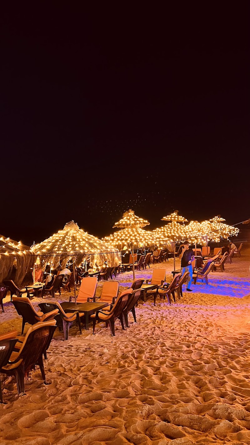 Francoise beach - Francoise beach GQ67+JV3, Candolim, Goa 403515, India