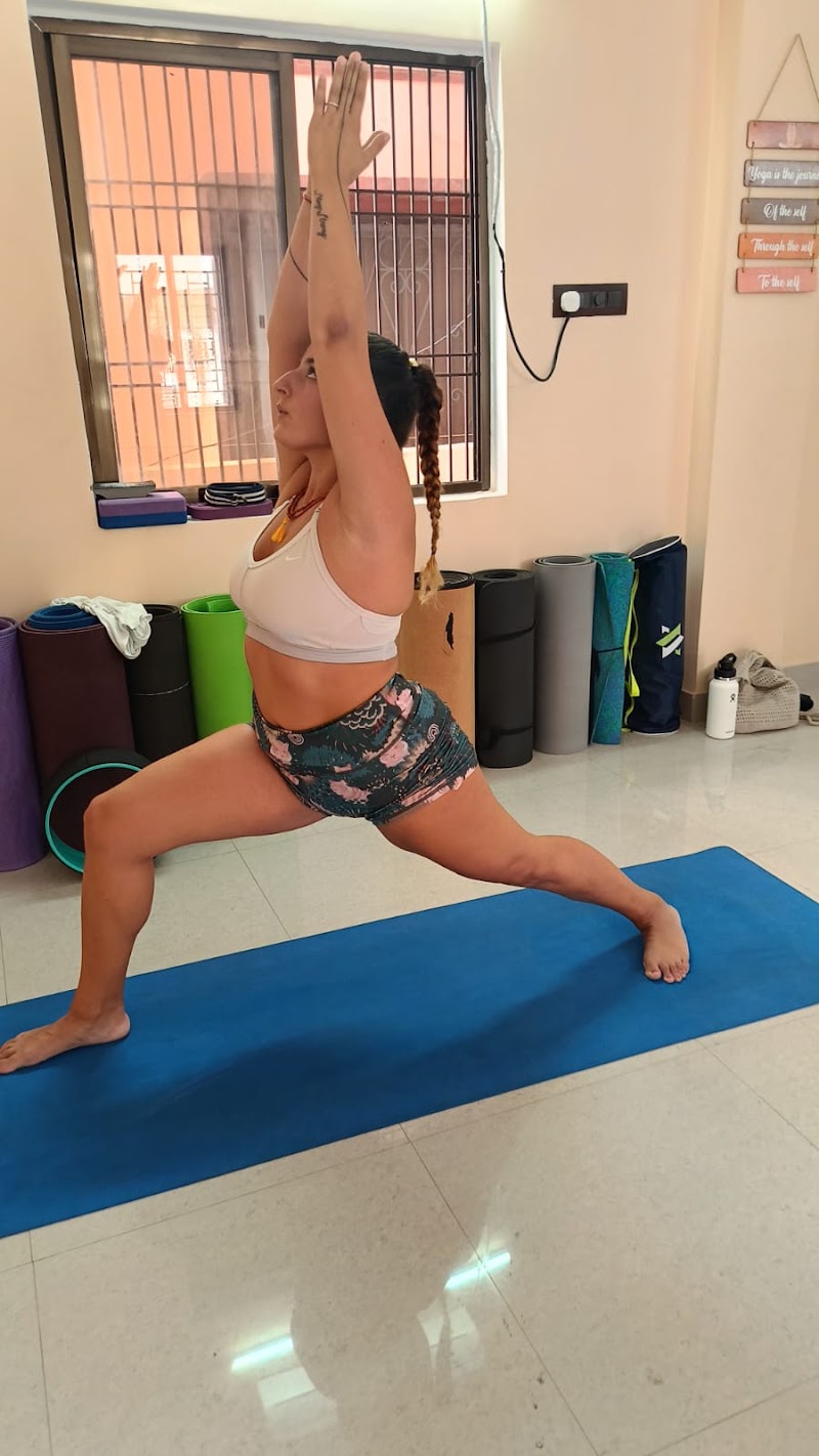 Jigyasa Yogshala - Jigyasa Yogshala B-27/70, Lane, 11, Ravindrapuri Rd, Durgakund, Anandbagh, Bhelupur, Varanasi, Uttar Pradesh 221005, India