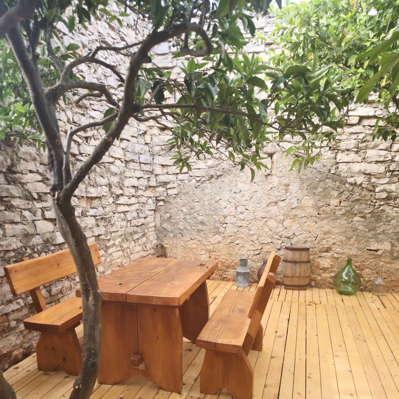 Krsinic winery - Krsinic winery, Lumbarda 313, 20263, Lumbarda, Croatia