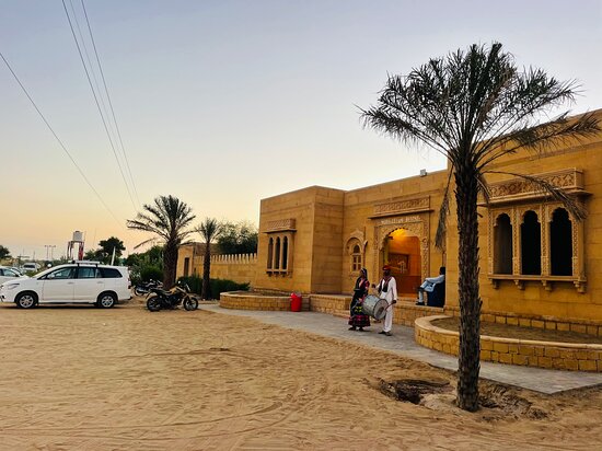 Royal Heritage Camp Resort - Royal Heritage Camp Resort, sand dunes, Road, Sam, Dhanana, Rajasthan 345001, India