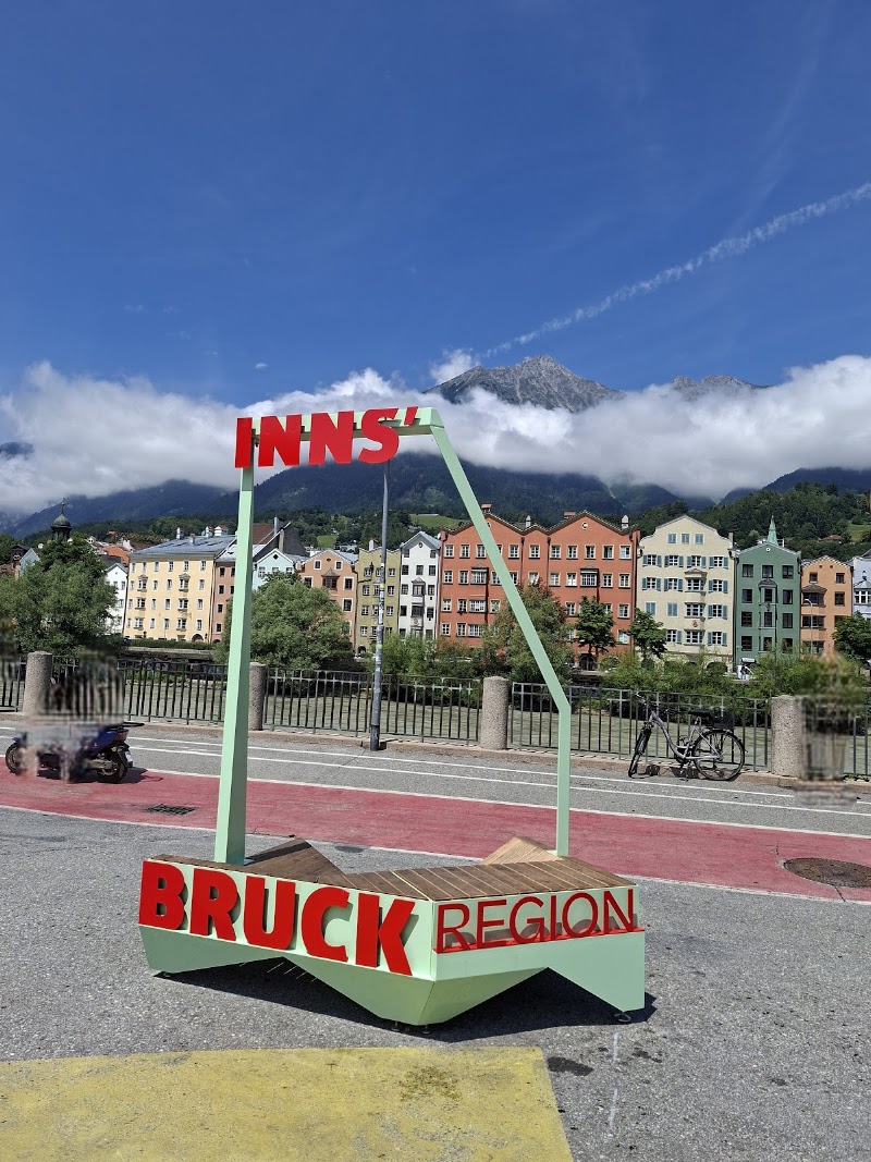 Colourful Houses Innsbruck - Colourful Houses Innsbruck Mariahilfstraße, 6020 Innsbruck, Austria