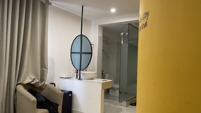 C o r o n a Hanoi House - C o r o n a Hanoi House 28 P. Hoàng Cầu, Ô Chợ Dừa, Hà Nội, Vietnam