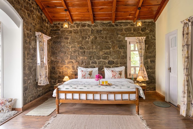 StayVista at House of Hive in Nainital | 5 BHK Luxury Villa - StayVista at House of Hive in Nainital | 5 BHK Luxury Villa House of Hive Talli, Gethiya, Naina Range, Uttarakhand 263127, India