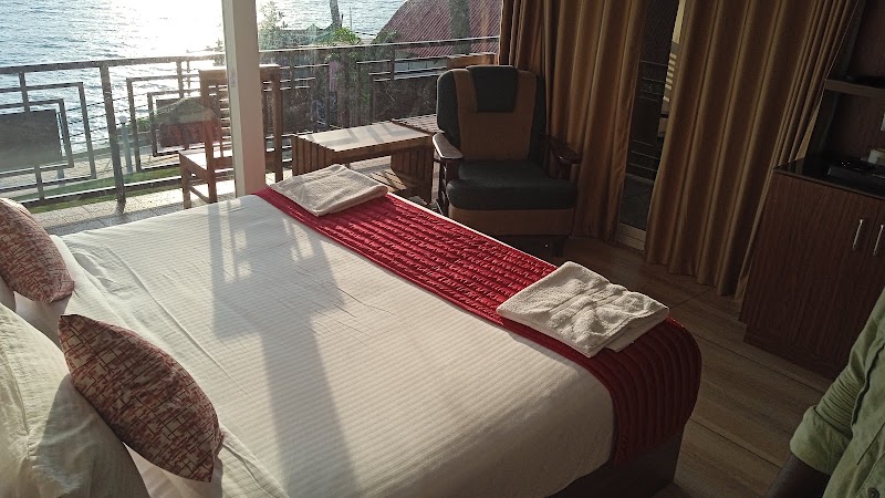 S'Cliff Beach Resort Varkala - S'Cliff Beach Resort Varkala Thiruvambadi Rd, Varkala, Kerala 695141, India
