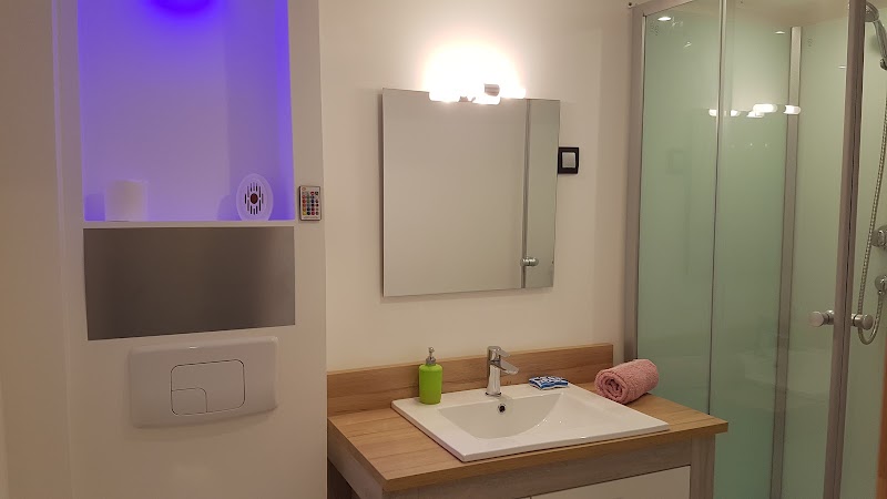Appartements coeur de village - Appartements coeur de village 2 Rue de l'Église, 12230 Saint-Jean-du-Bruel, France