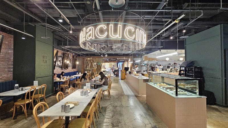 Miacucina信義店 - Miacucina信義店 110, Taiwan, Taipei City, Xinyi District, Xicun Village, Songshou Rd, 11號2 樓