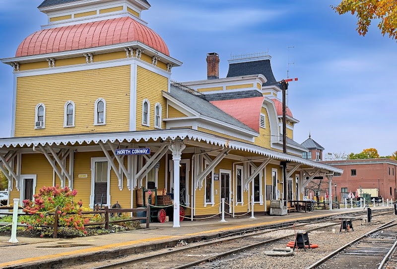 Conway Scenic Railroad - Conway Scenic Railroad 38 Norcross Cir, North Conway, NH 03860, USA