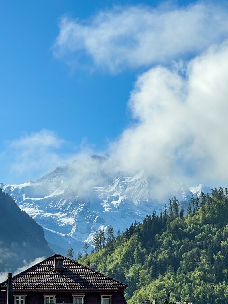 Hotel Harder Minerva - Hotel Harder Minerva Harderstrasse 15, 3800 Interlaken, Switzerland