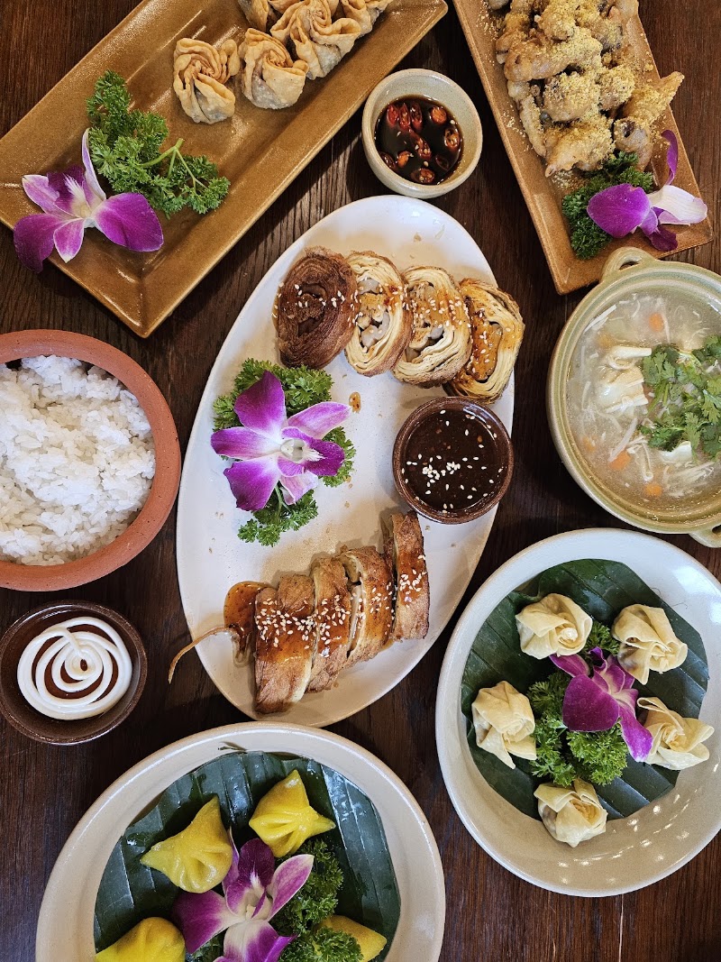 NGOC CHI VEGAN RESTAURANTS - BÀ NÀ HILLS - NGOC CHI VEGAN RESTAURANTS - BÀ NÀ HILLS Bà Nà Hills, Bà Nà, Đà Nẵng 50000, Vietnam