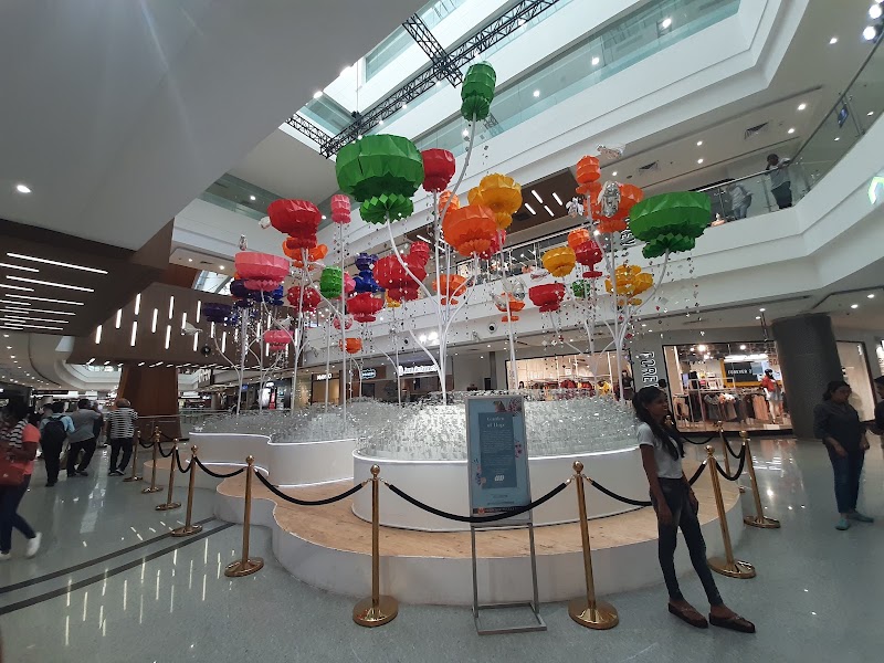 Max - Max Lower Ground Floor, Phoenix Market City Mall, Lal Bahadur Shastri Marg, Kurla West, Kurla, Mumbai, Maharashtra 400070, India